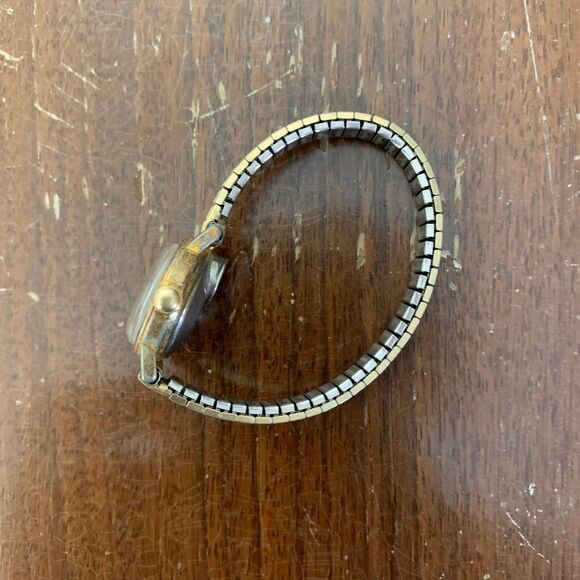 Vintage Women's Gold‎ Timex Electric Analog Black Face Speidel band Wrist Watch - Picture 8 of 9